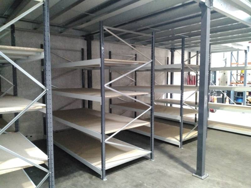 Fourniture et installation de mezzanines industrielles modulaires pour charges lourdes dans les usines et ateliers à Villefranche-sur-Saône