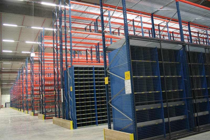 Coordination d'un chantier de montage de rayonnages pour un constructeur automobile à Spillern en Allemagne