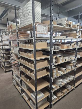 Notre zone d'activité pour ce service Pose de cloison grillagée d’atelier pour séparation sécurisée des zones machines et stockage