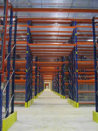 Notre zone d'activité pour ce service Conception d’un système de rayonnage cantilever pour optimiser le stockage de charges longues et lourdes